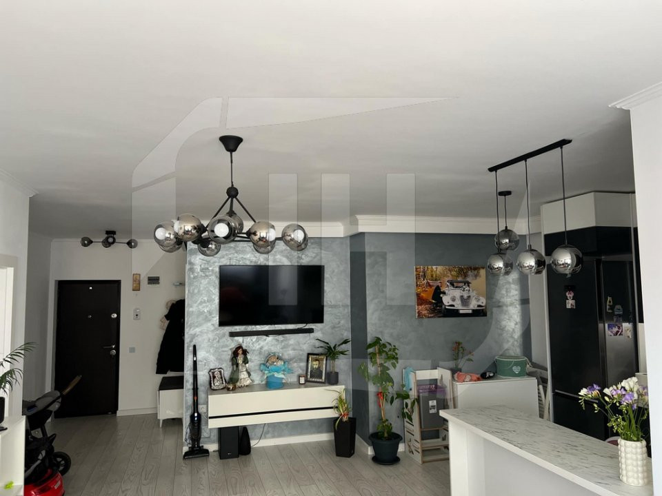 Apartament 3 camere la cheie, zona Vivo