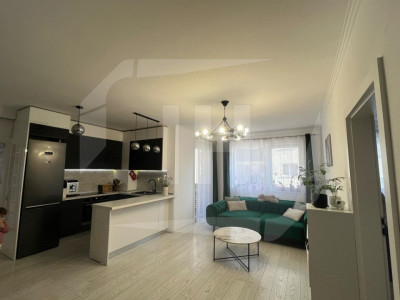 Apartament 3 camere la cheie, zona Vivo