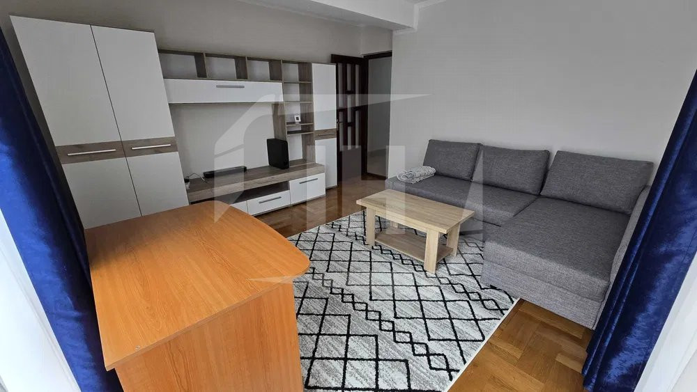 Apartament 2 camere, decomandat, garaj, Manastur
