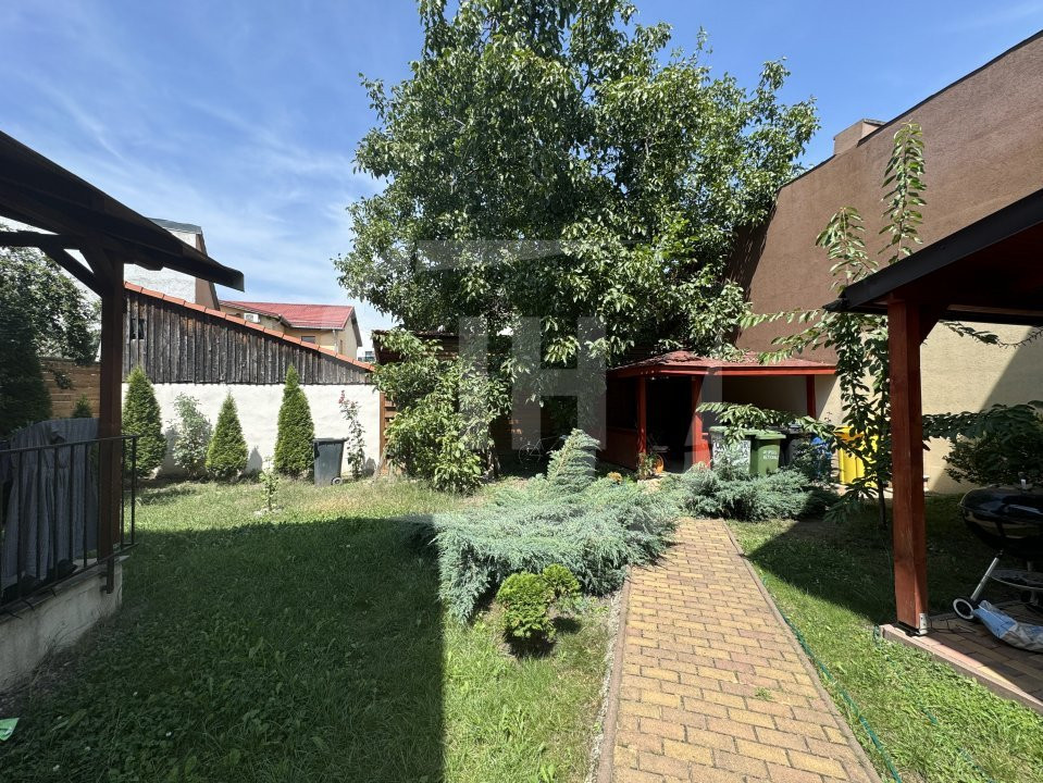 Apartament 3 camere, 2 bai, curte interioara in zona Parcului Feroviarilor!