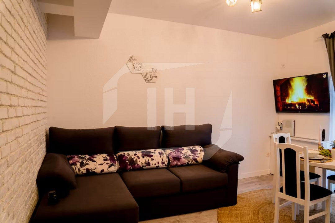 Apartament 2 camere, complet renovat si parcare proprie
