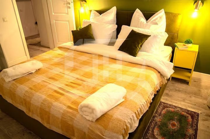 Apartament 2 camere, complet renovat si parcare proprie