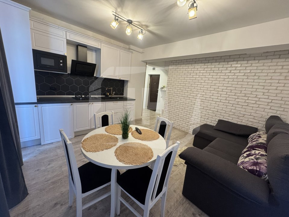 Apartament 2 camere, complet renovat si parcare proprie