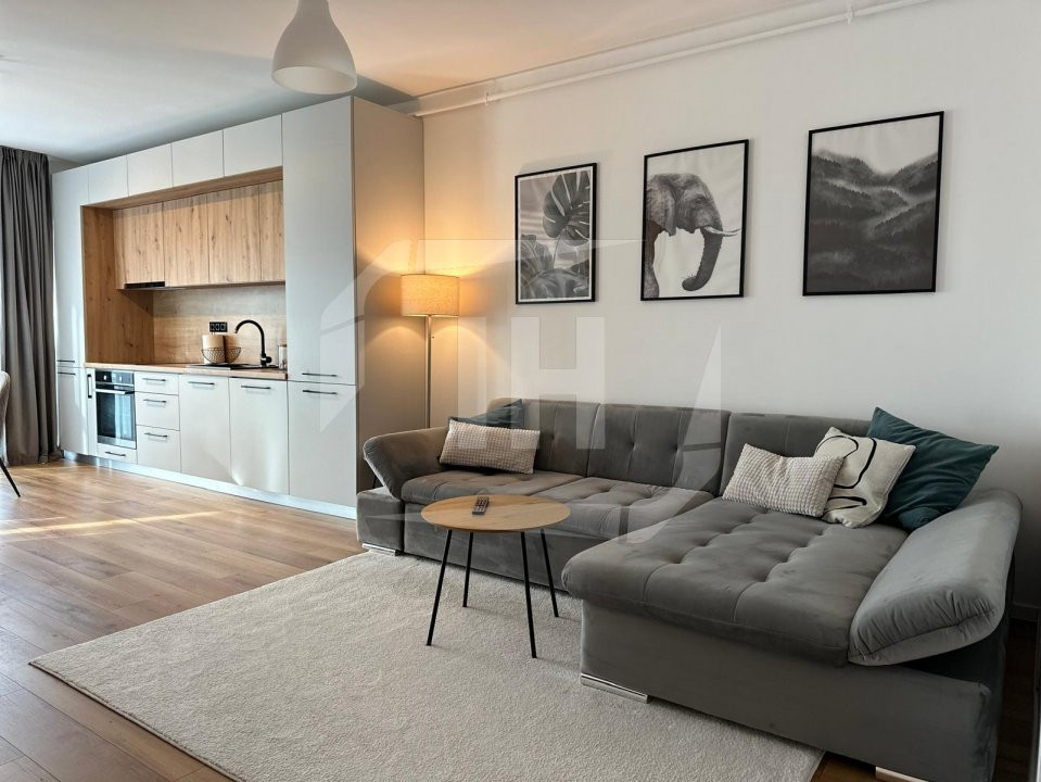 Apartament 3 camere, terasa, parcare, complet mobilat si utilat modern