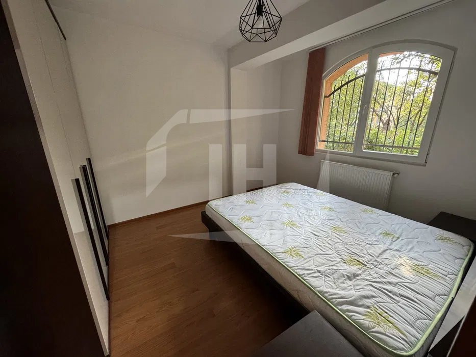 Apartament 2 camere, decomandat, parcare subterana, Buna Ziua