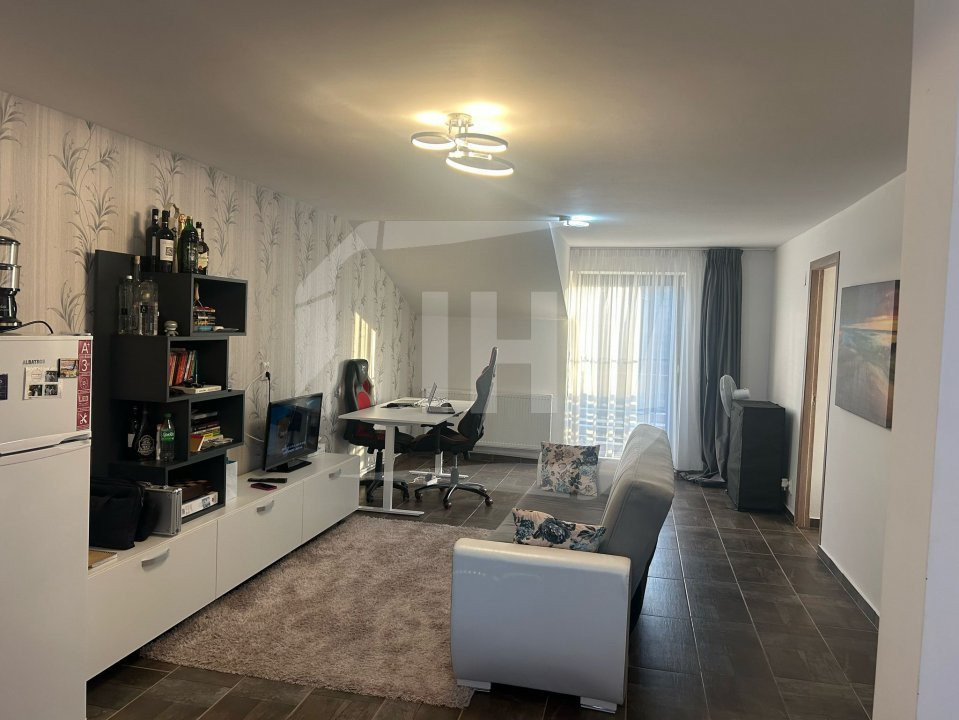 Apartament 3 camere, 2 parcari, curte, Auchan Iris