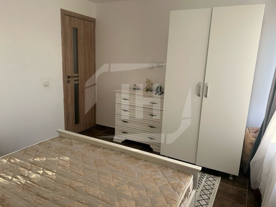 Apartament 3 camere, 2 parcari, curte, Auchan Iris