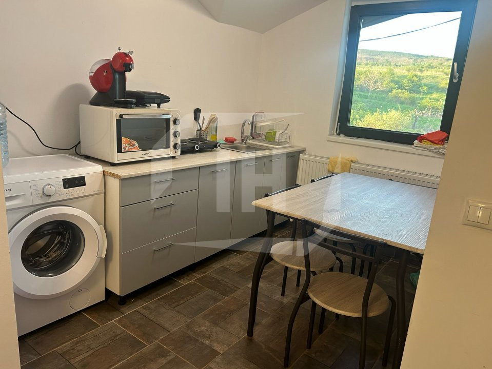 Apartament 3 camere, 2 parcari, curte, Auchan Iris