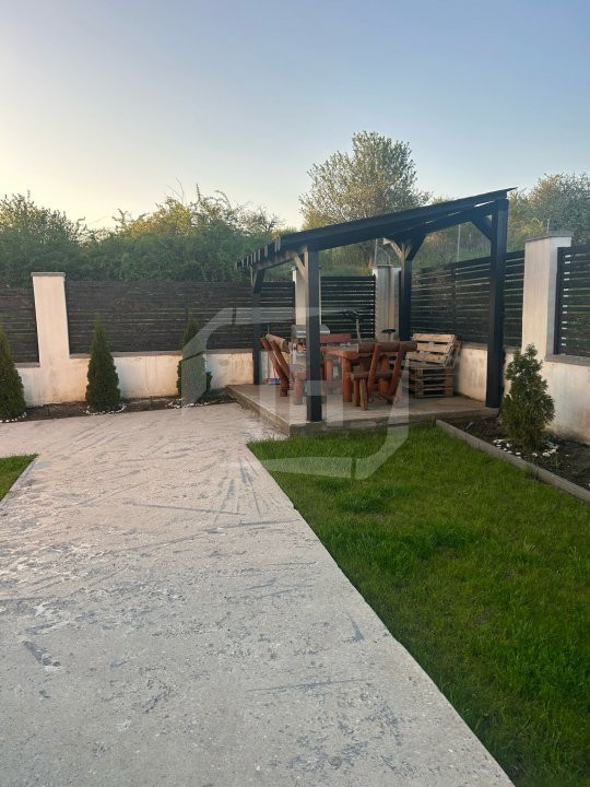 Apartament 3 camere, 2 parcari, curte, Auchan Iris