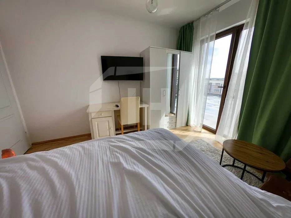 Penthouse 3 camere, terasa 100mp, parcare, Intre Lacuri