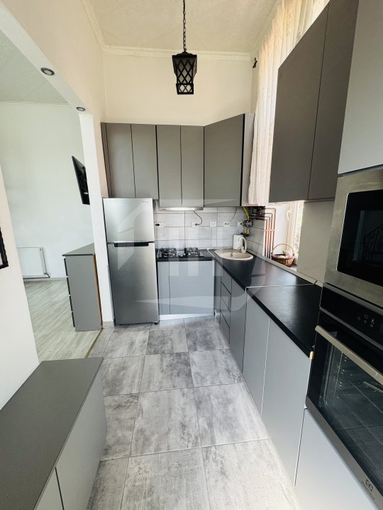Apartament 2 camere, la casa, in zona strazii Decebal