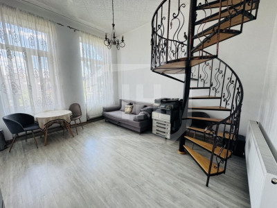 Apartament 2 camere, la casa, in zona strazii Decebal