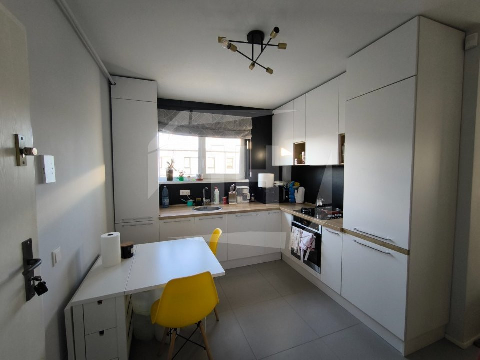 Apartament 2 camere, decomandat, parcare, intermediar, Europa