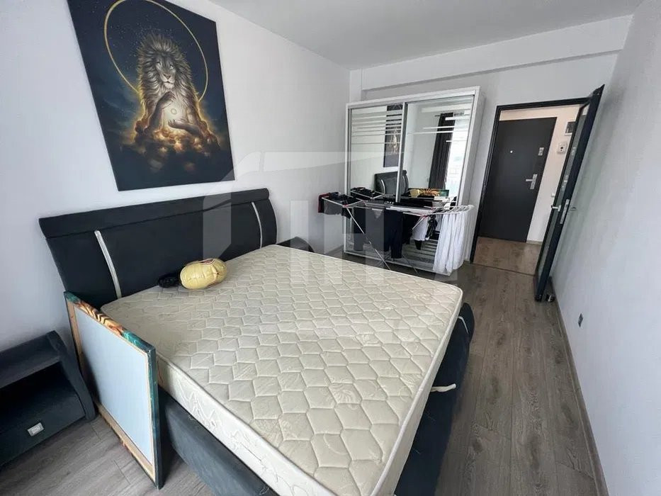 Apartament 3 camere, semidecomandat, 2 parcari, Eugen Ionesco