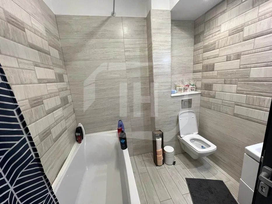 Apartament 3 camere, semidecomandat, 2 parcari, Eugen Ionesco
