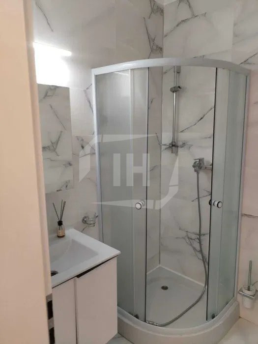Apartament 3 camere cu garaj in Buna Ziua
