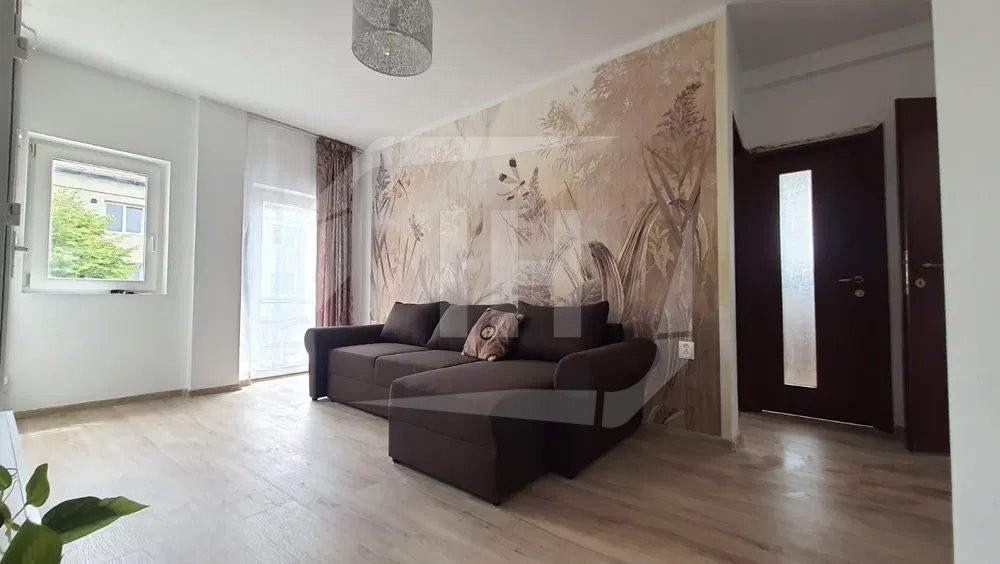 Apartament 3 camere, 2 bai, 100mp, parcare, Gruia zona Stadion CFR