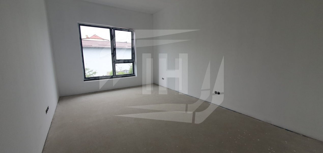 Duplex semifinisat 130 mp utili, cu garaj si gradina