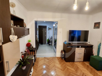Apartament 3 camere, semidecomandat, parcare Manastur zona Minerva