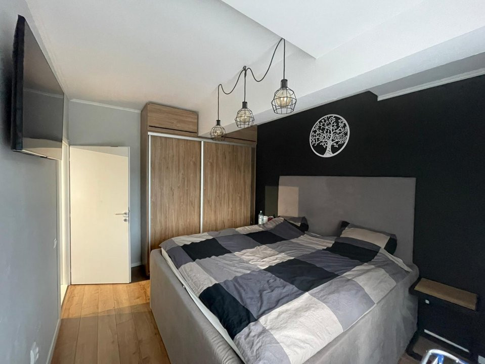Apartament 2 camere la cheie, Dambul Rotund