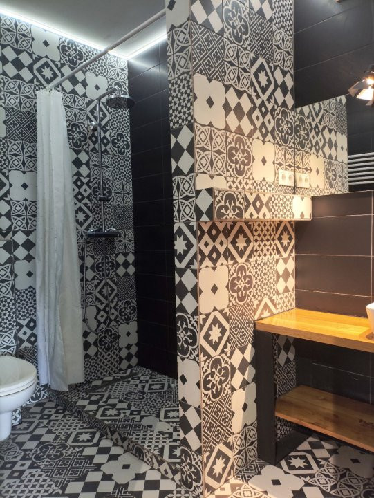 Apartament 2 camere la cheie, Dambul Rotund