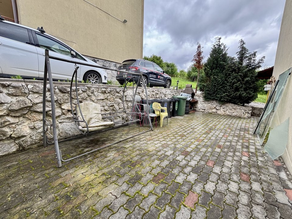 Casa 4 camere in Borhanci