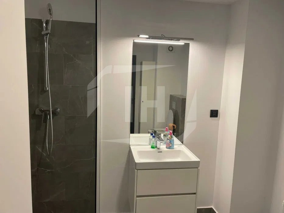 Apartament 2 camere, 60mp, parcare, zona Garii