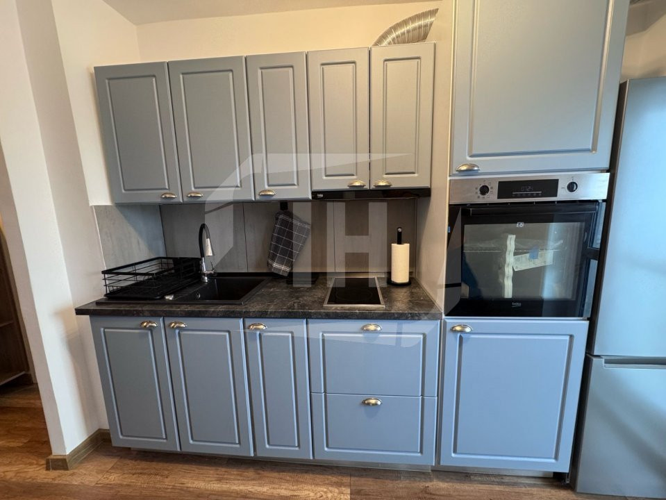 Apartament 2 camere decomandat renovat, zona Calea Floresti
