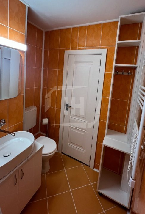 Apartament 2 camere decomandat renovat, zona Calea Floresti