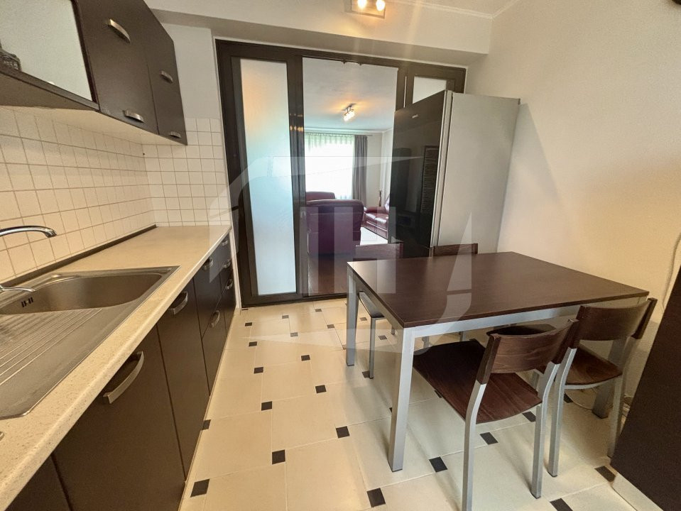 Apartament 3 camere, 100mp, garaj, Andrei Muresanu