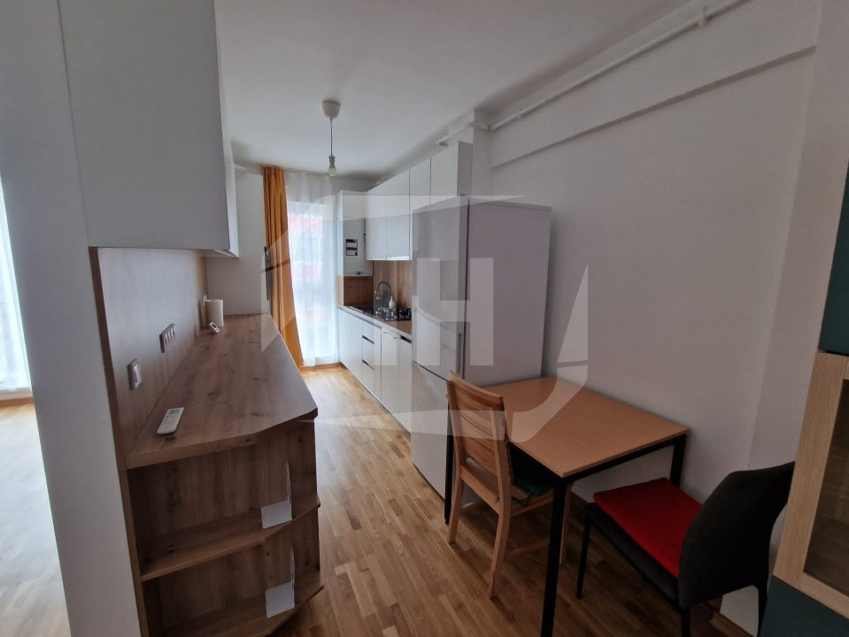 Apartament 2 camere, decomandat, parcare, Zorilor