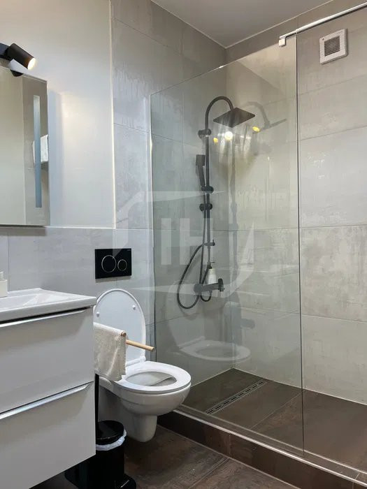 Apartament 2 camere, modern, zona Frunzisului