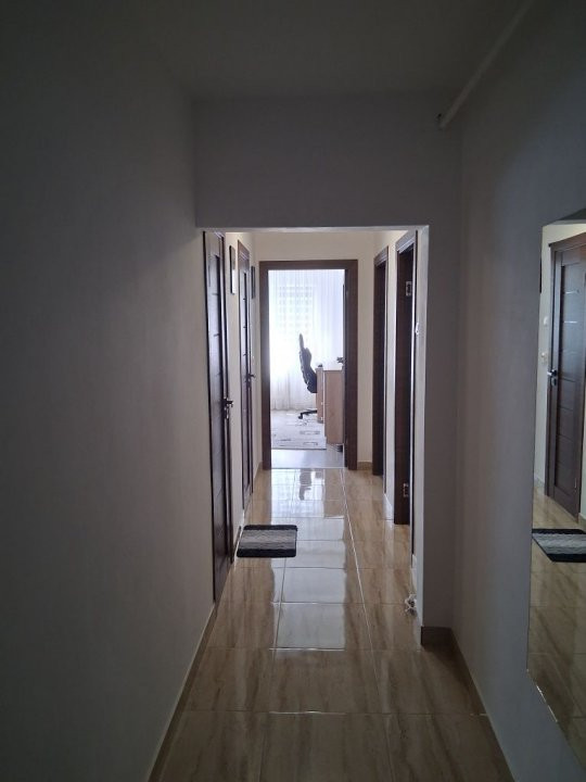 Apartament 2 camere decomandat, zona Bld Primaverii
