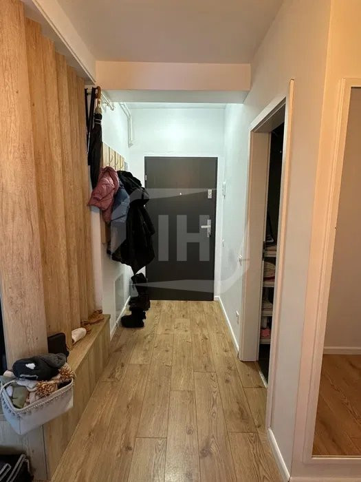 Apartament 3 camere, semidecomandat, parcare, Eugen Ionesco