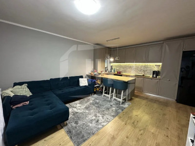 Apartament 3 camere, semidecomandat, parcare, Eugen Ionesco