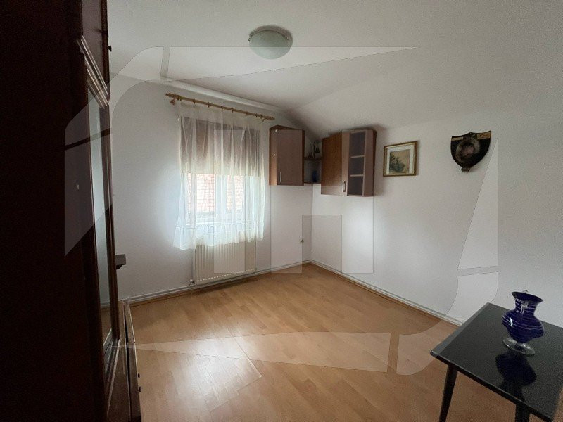 Oferta ! Casa cu 4 camere - Floresti Zona Pizzeriei Il MIlanese