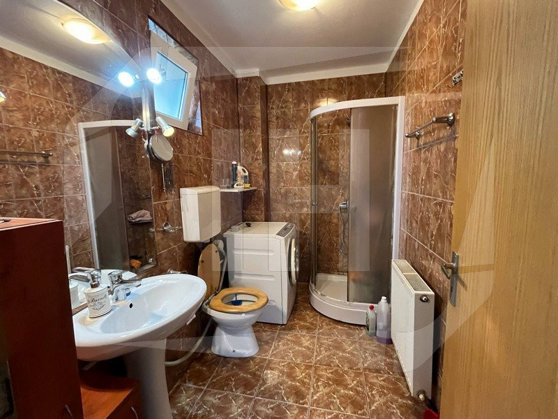 Oferta ! Casa cu 4 camere - Floresti Zona Pizzeriei Il MIlanese