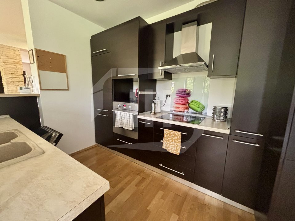 Casa tip duplex cu garaj de inchiriat, pet-friendly, 380mp gradina, Borhanci