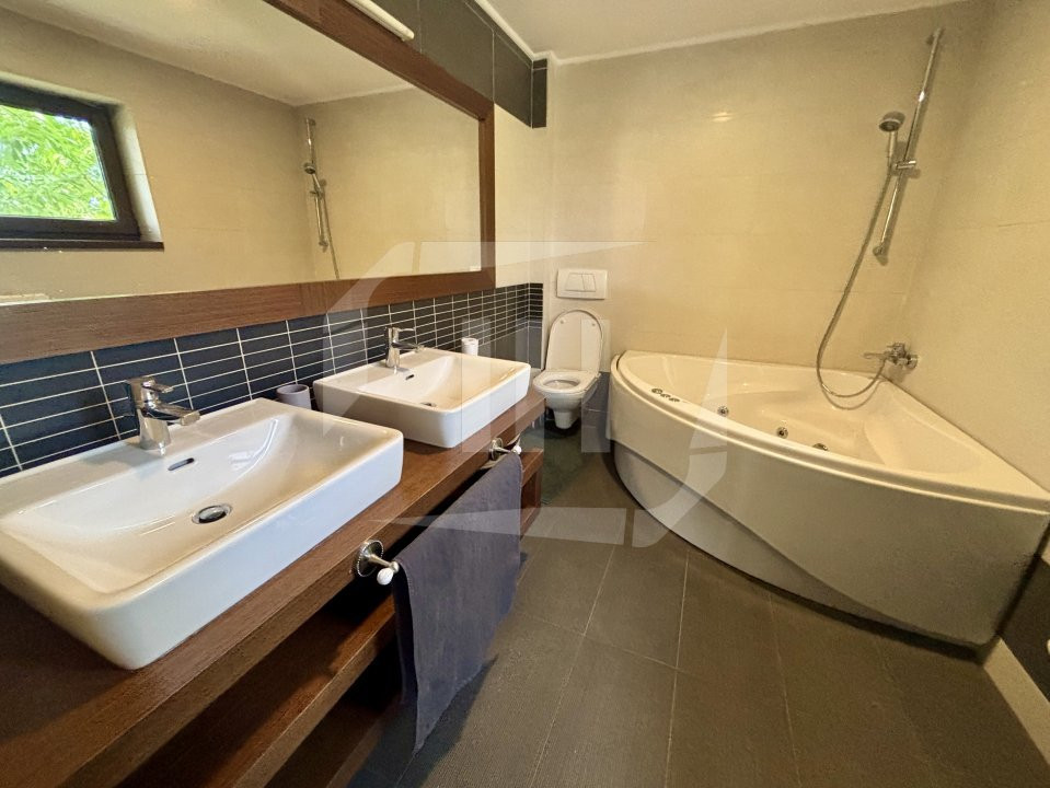 Casa tip duplex cu garaj de inchiriat, pet-friendly, 380mp gradina, Borhanci