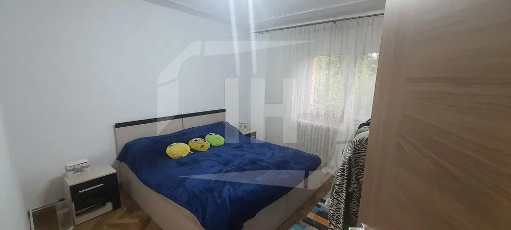 Apartament 4 camere, garaj, etaj 1, in zona Cinema Marasti
