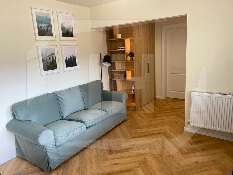 Apartament 3 camere, etaj intermediar, la cheie