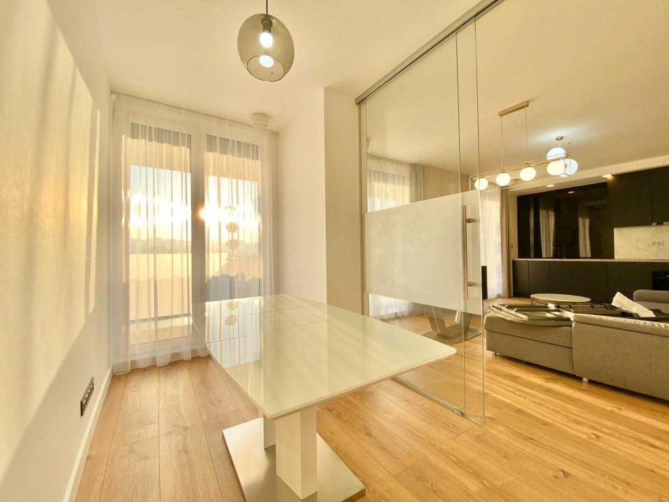 Penthouse 3 camere, 90 mp, parcare, AC, terasa, zona Constantin Brancusi
