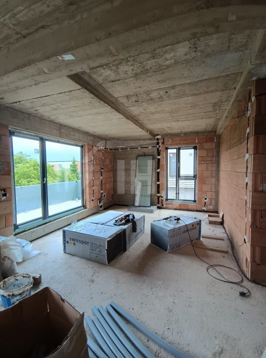 Apartament 4 camere cu 2 parcari in Gheorgheni
