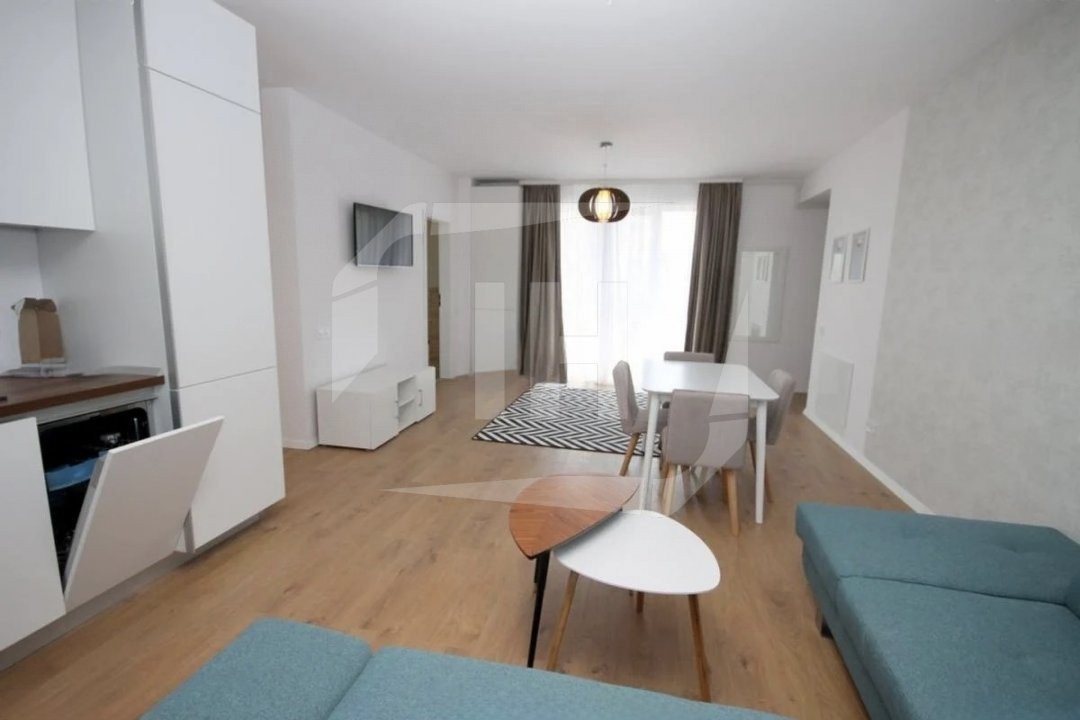 Apartament 3 camere, 2 bai, parcare, zona parcul Feroviarilor
