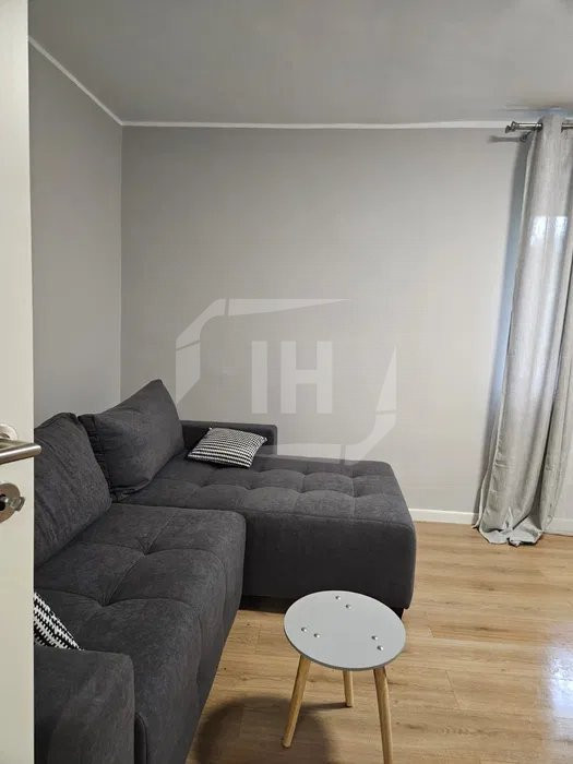 Apartament 2 camere, decomandat, complet renovat, zona Intre Lacuri