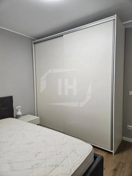 Apartament 2 camere, decomandat, complet renovat, zona Intre Lacuri