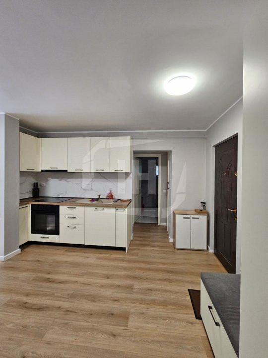 Apartament 2 camere, decomandat, complet renovat, zona Intre Lacuri