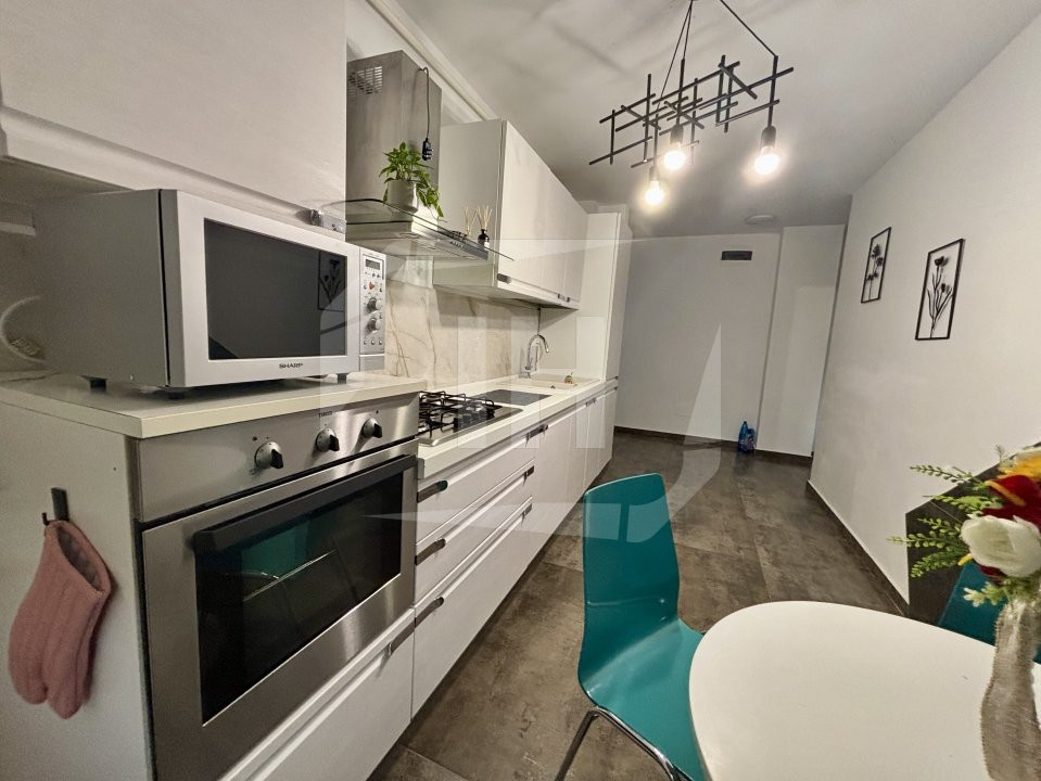 Apartament 2 camere, decomandat, 60mp, zona Piata Cipariu