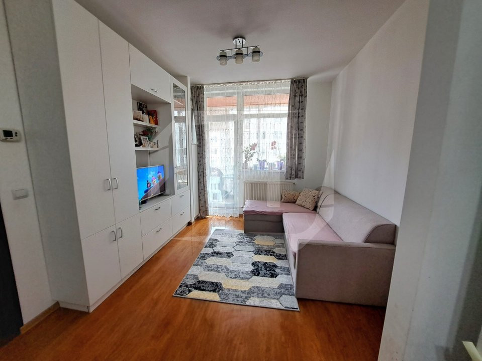 Apartament 2 camere, parcare cu CF, pe str Oasului!