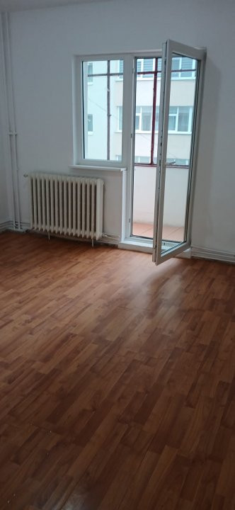 Apartament 2 camere, zona Parcul Primaverii
